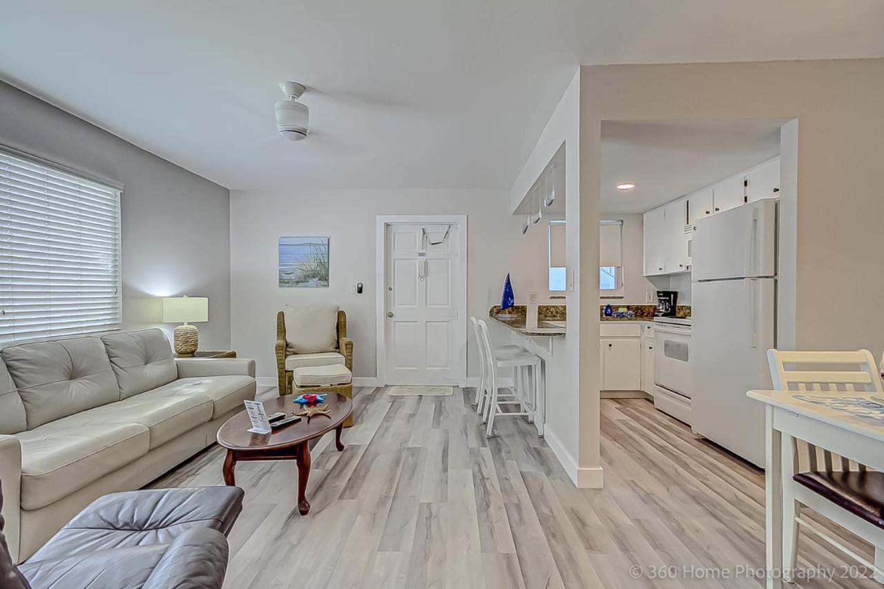 סיינט פיט ביץ' Twins Inn & Apartments מראה חיצוני תמונה