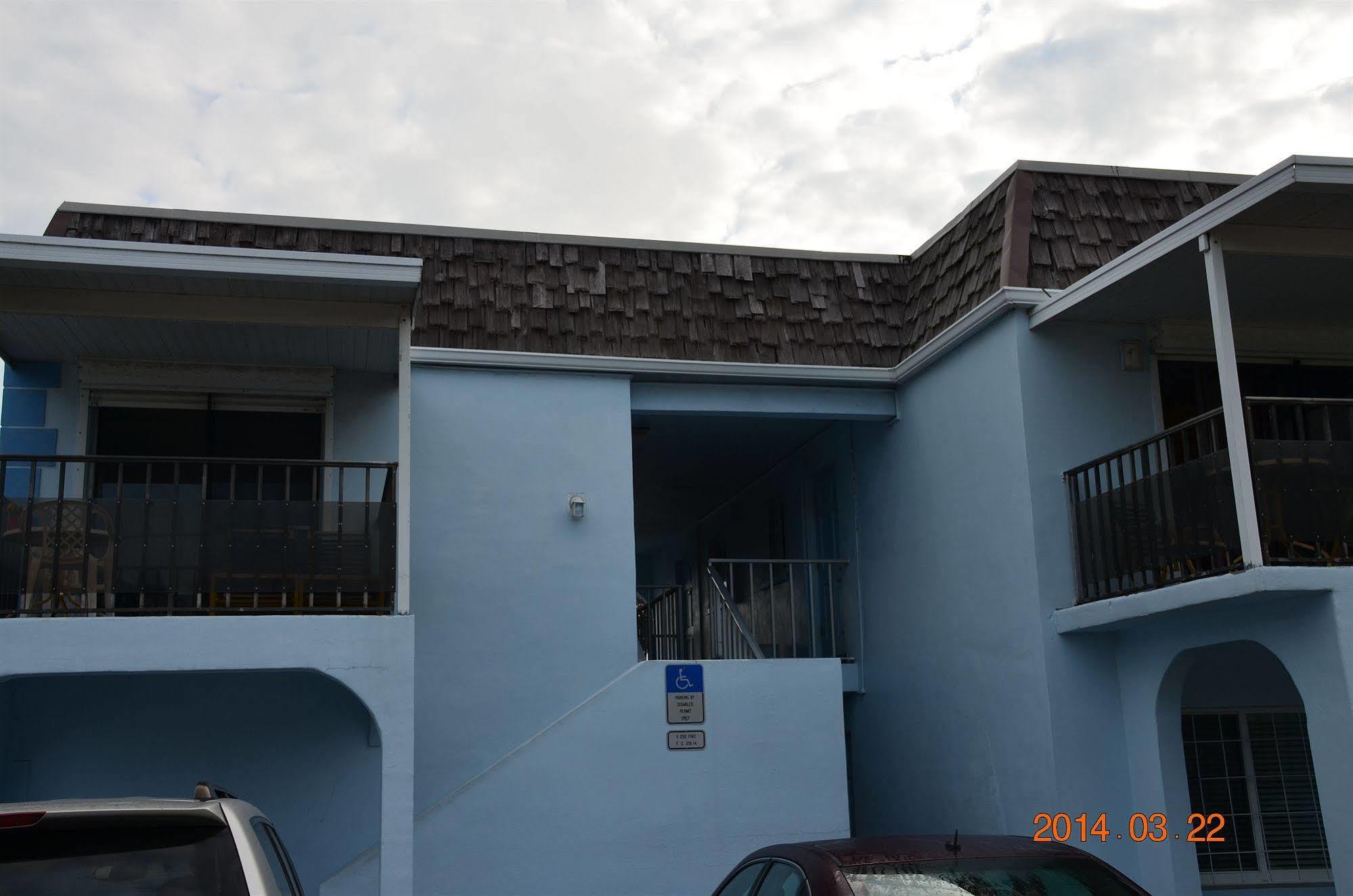 סיינט פיט ביץ' Twins Inn & Apartments מראה חיצוני תמונה